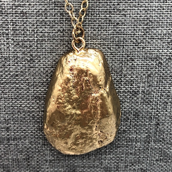 Amethyst Geode pendant, gold plated Pendant - Picture 5 of 5